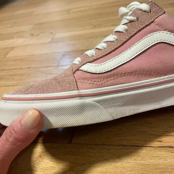 Vans Pink and White Athletic Shoes Womens 7.5 - Picture 5 of 11
